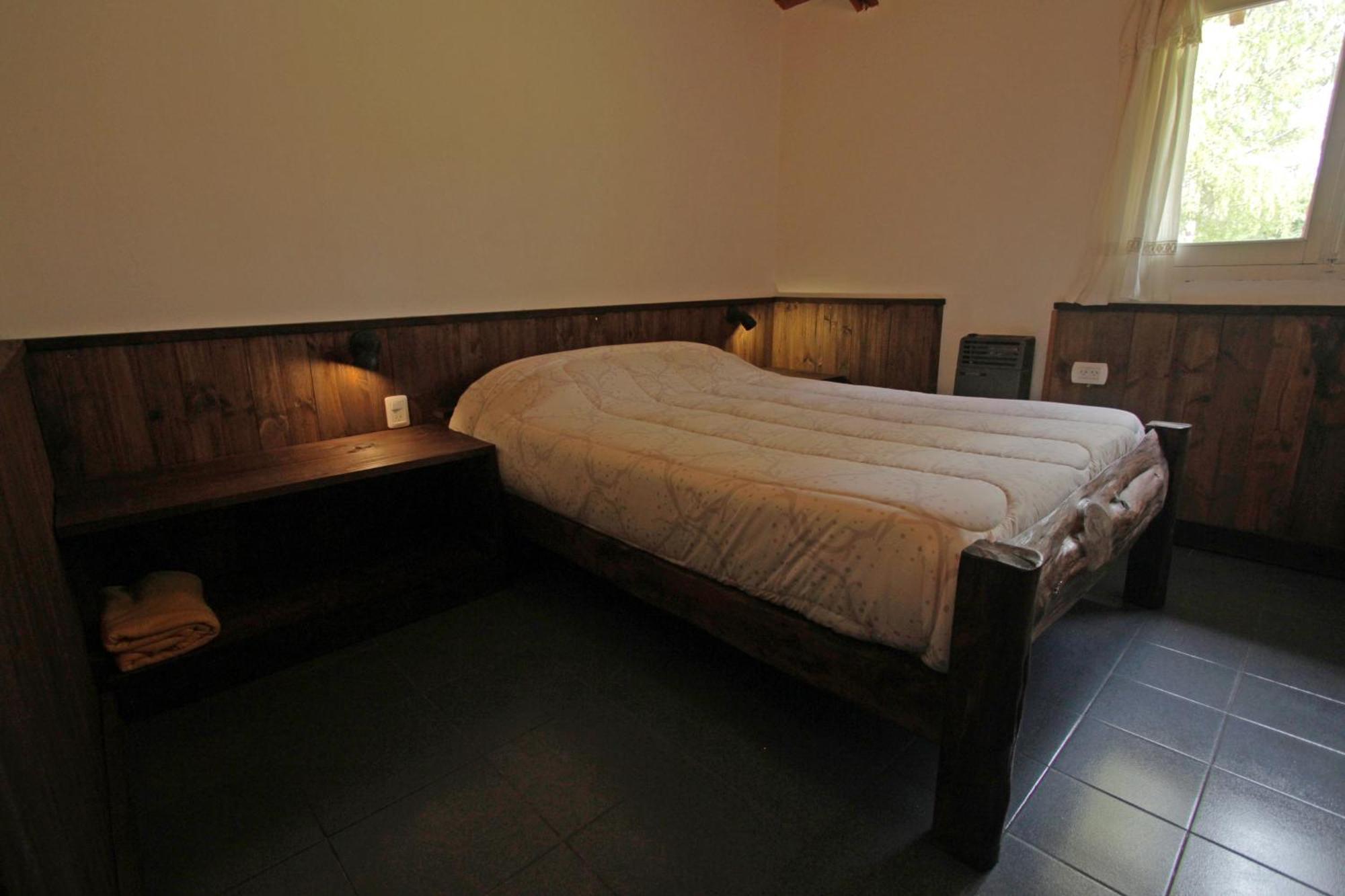 Hostel Lc Hoyo de Epuyén Esterno foto