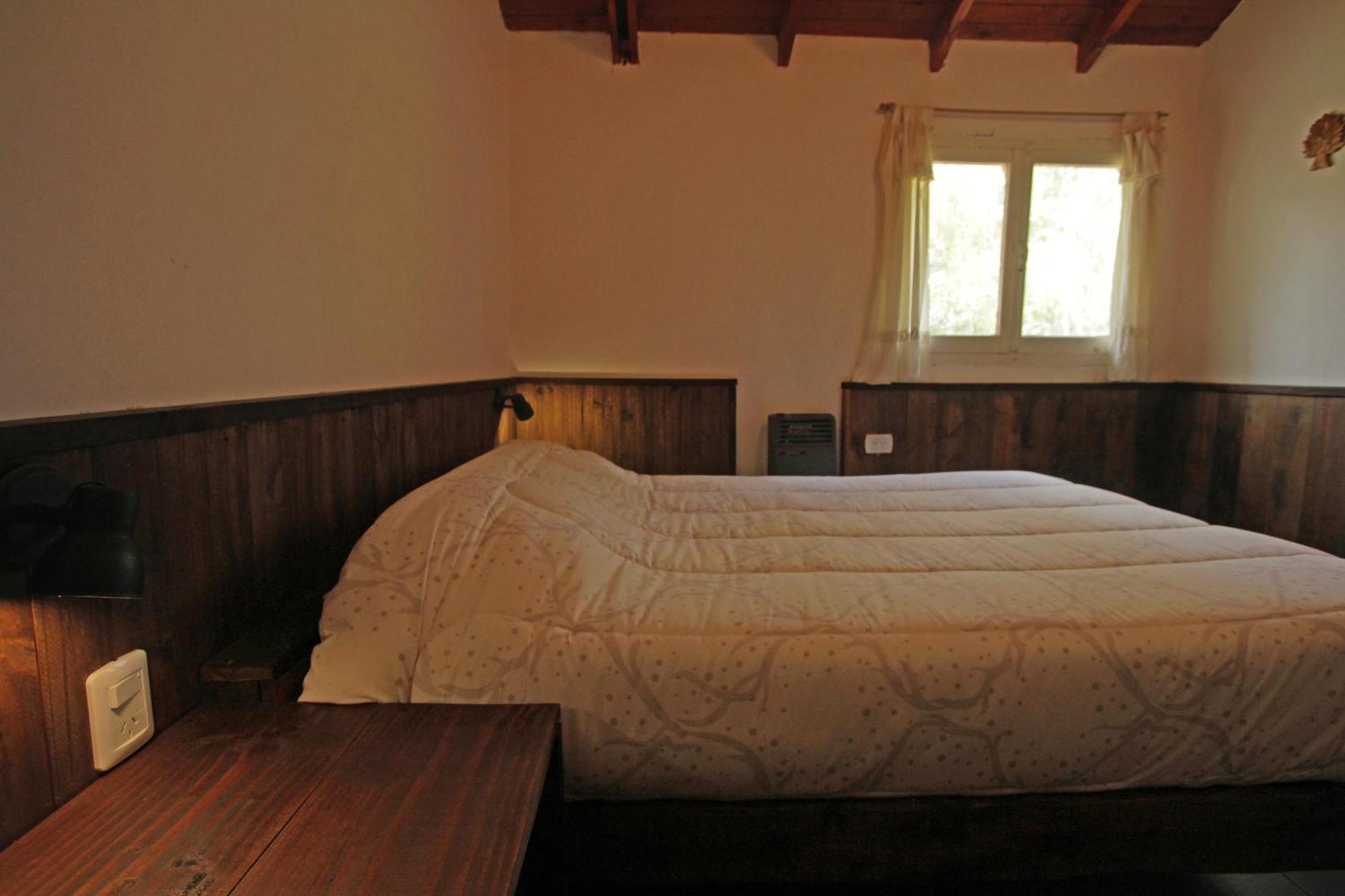 Hostel Lc Hoyo de Epuyén Esterno foto