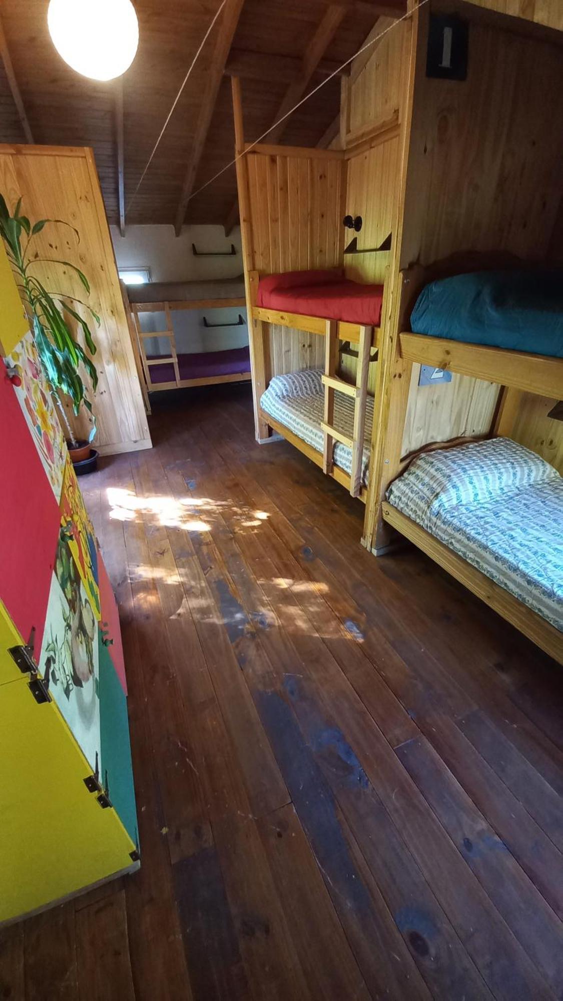 Hostel Lc Hoyo de Epuyén Esterno foto