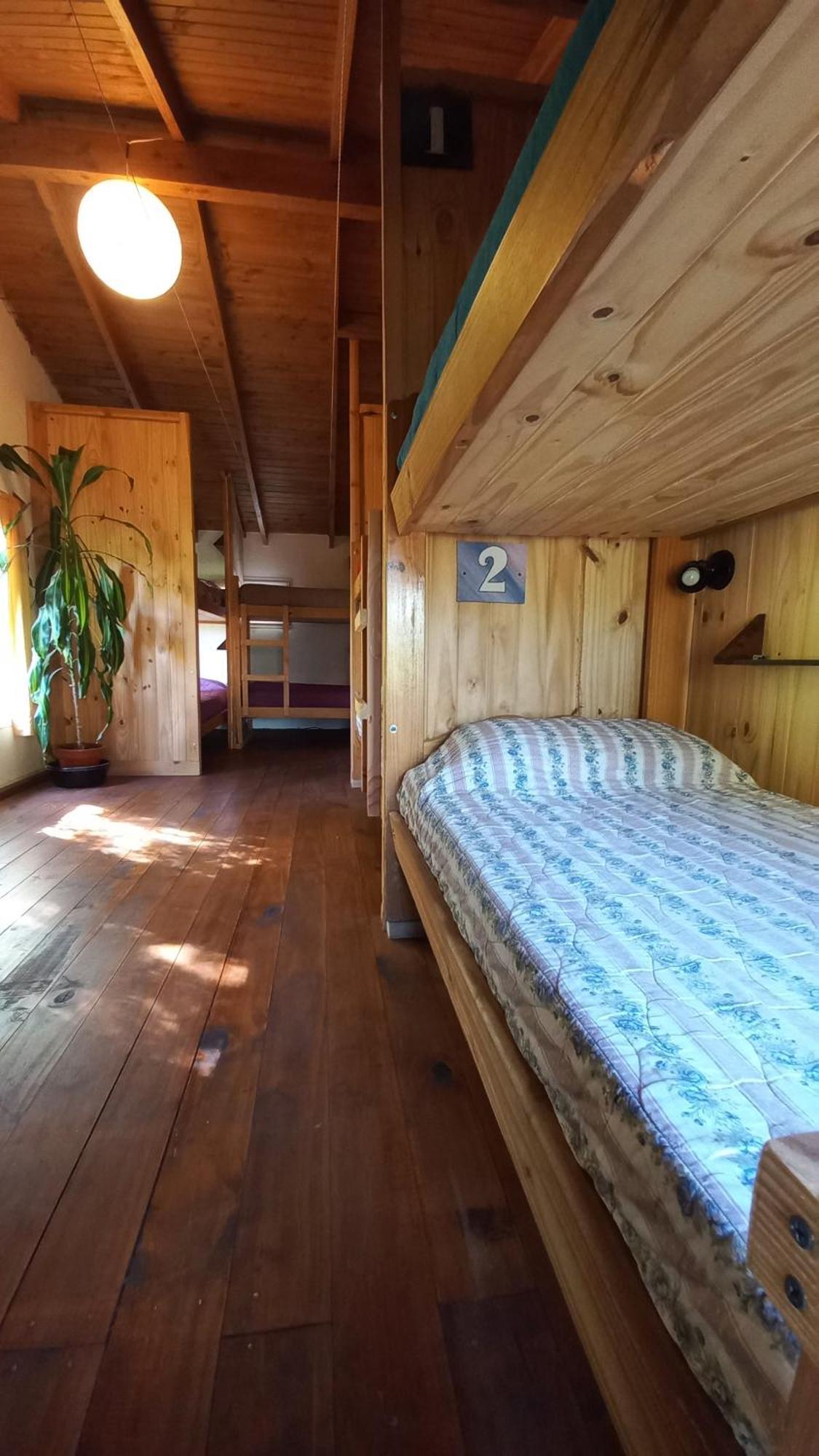 Hostel Lc Hoyo de Epuyén Esterno foto